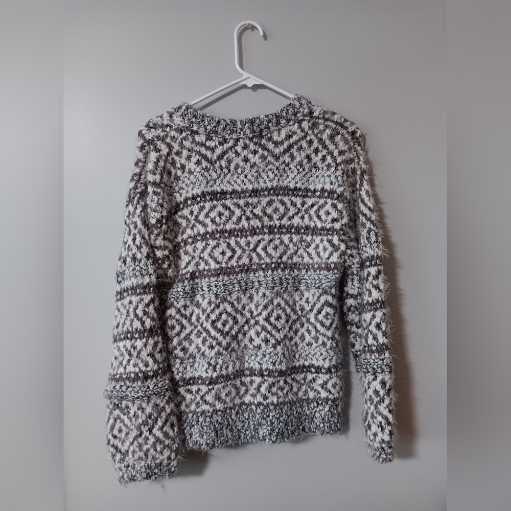 Self Contrast Jordyn V Neck Sweater - Picture 3 of 7